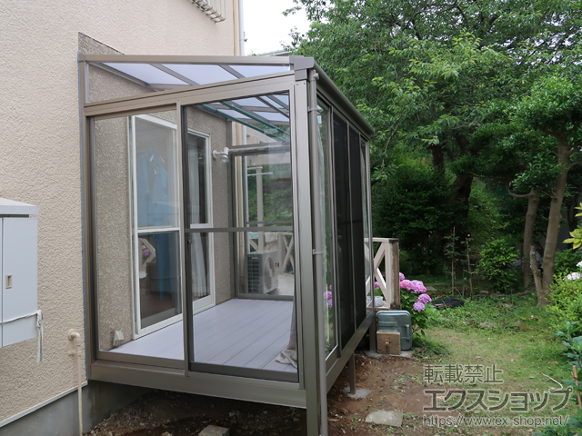 神奈川県横須賀市ののテラス囲い・サンルーム サニージュ F型 床納まり ランマ無 積雪〜20cm対応 施工例