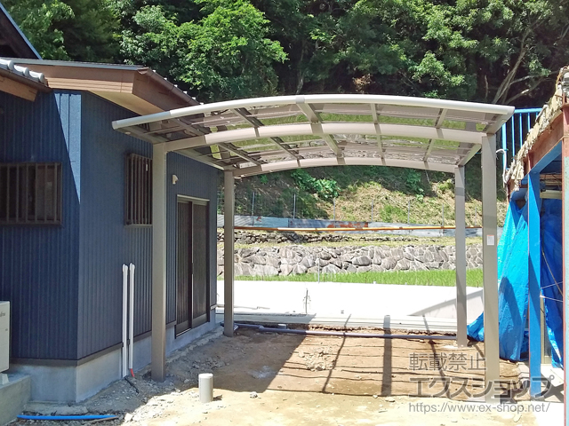 三重県松阪市ののカーポート ネスカR (ラウンドスタイル) ワイド 積雪〜20cm対応 施工例