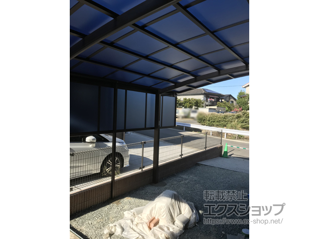 福岡県小郡市ののカーポート レイナベーカポートグラン 延長　積雪〜20cm対応＋レイナベーカポートグラン サイドパネル 施工例