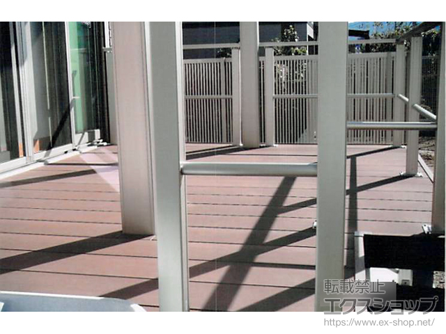 岐阜県可児市ののウッドデッキ リウッドデッキ 200 施工例