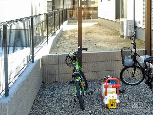 岐阜県岐阜市ののフェンス・柵 イーネットフェンス1F型 自由柱施工 施工例