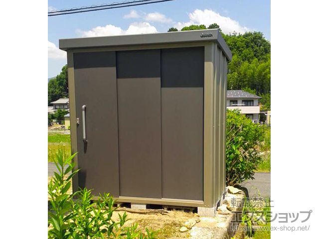 岐阜県中津川市のの物置・屋外倉庫 エスケーエイト SK8-70 一般型 1800×1200×1940 SK8-70-GK 施工例