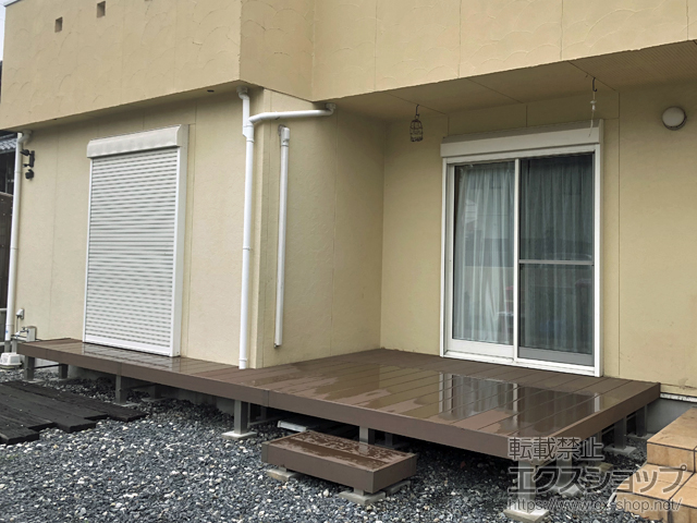 愛知県海部郡蟹江町ののウッドデッキ リウッドデッキ200 施工例
