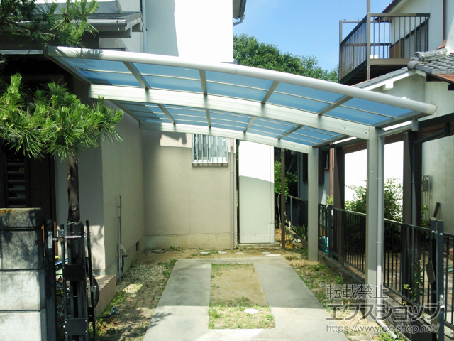 奈良県北葛城郡広陵町ののカーポート レイナポートグラン　積雪〜20cm対応 施工例