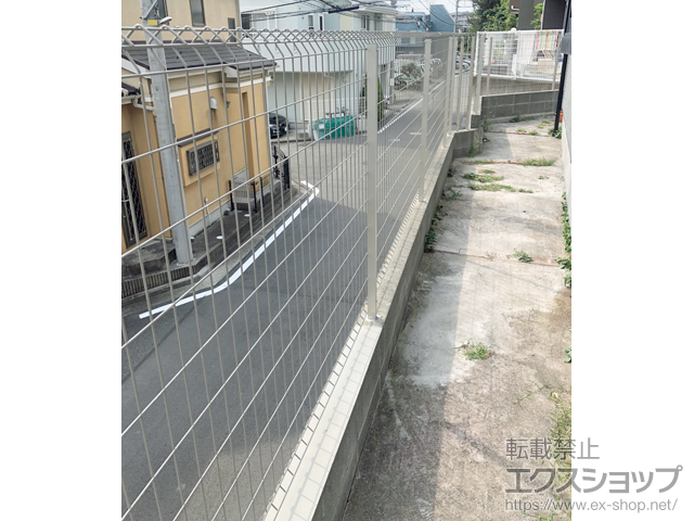 神奈川県横浜市ののフェンス・柵 イーネットフェンス1F型 自由柱タイプ 施工例