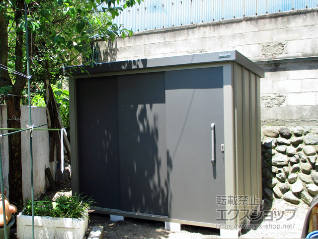 神奈川県三浦郡葉山町のの物置・屋外倉庫 エスケーエイト SK8-100 一般型 2200×1600×1940 SK8-100-GK 施工例