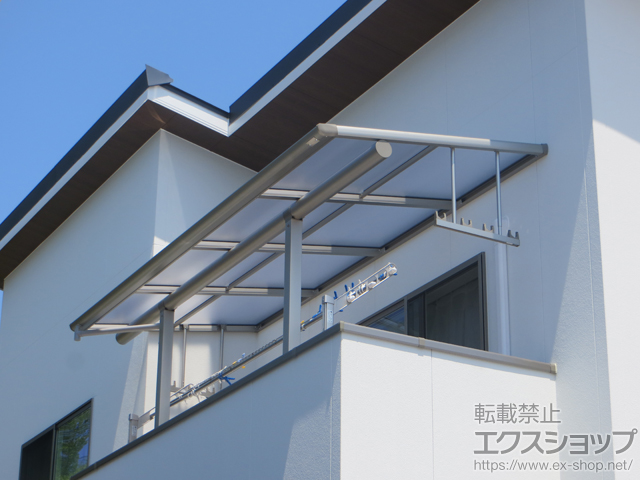 福岡県福岡市ののバルコニー・ベランダ屋根 ヴェクターテラス F型 屋根タイプ 単体 積雪〜20cm対応 施工例