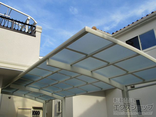 兵庫県宝塚市ののカーポート レイナポートグラン 延長　積雪〜20cm対応 施工例