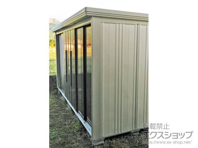 熊本県阿蘇市のの物置・屋外倉庫 Mr.ストックマンダンディ 一般型 結露減少型 3600×2622×2110 ND-Z3626-B 施工例