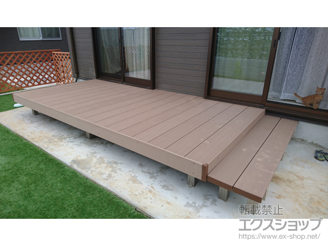 埼玉県春日部市のLIXIL リクシル（トステム）のウッドデッキ レストステージ 幕板納まり 施工例