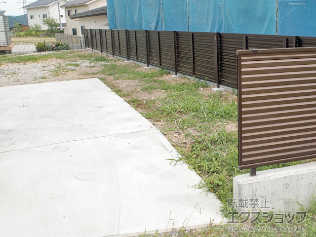 長野県上田市ののフェンス・柵 イーネットフェンス1F型 自由柱施工 施工例