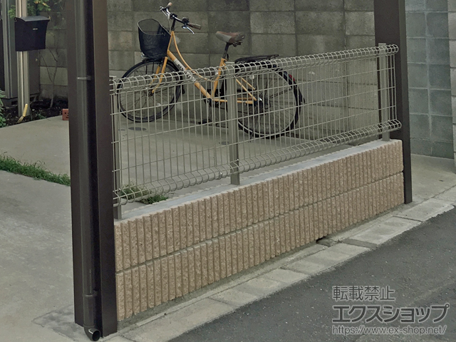 東京都調布市ののフェンス・柵 ハイグリッドフェンスN8型 フリーポールタイプ 施工例