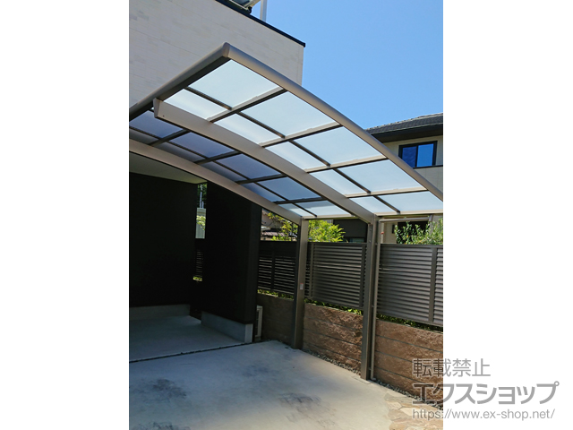 兵庫県西宮市ののカーポート ネスカR (ラウンドスタイル) 積雪〜20cm対応 施工例