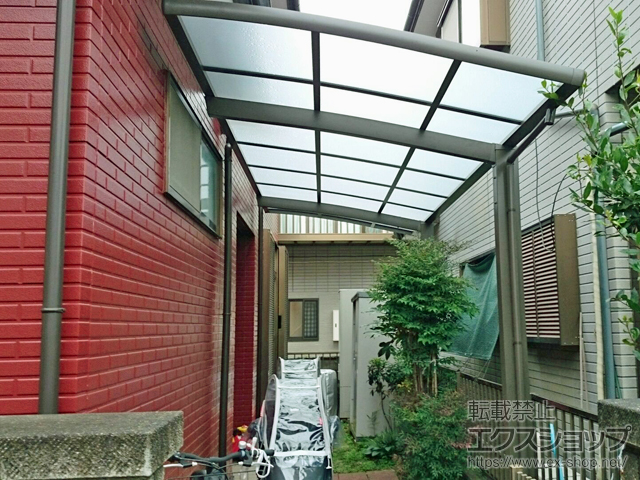 埼玉県越谷市ののサイクルポート・駐輪場 ネスカRミニ (ラウンドスタイル) 積雪〜20cm対応 施工例