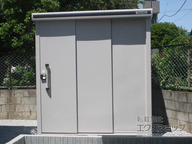 埼玉県東松山市のの物置・屋外倉庫 エルモ 一般型 2220×1870×2358 KLMD-2218H-CB 施工例