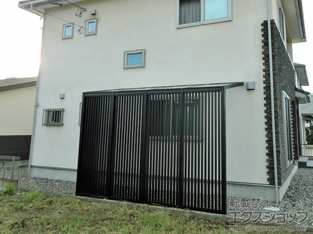 群馬県伊勢崎市ののテラス屋根 アウタールーフ 2型 たて格子 Aタイプ 施工例