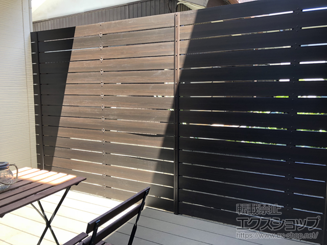 東京都狛江市ののフェンス・柵 マイティウッド デコ 横貼り15段 隙間10mm 施工例