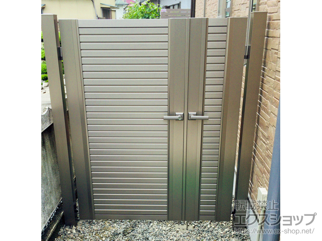 大阪府泉佐野市のの門扉 エクモアX5型 横目隠し 両開き親子 施工例