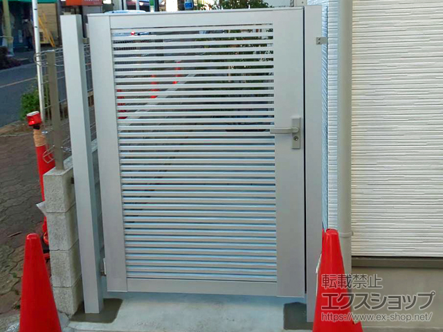 東京都江戸川区のの門扉 ライシス門扉 1型 細横桟 片開き 柱使用 施工例