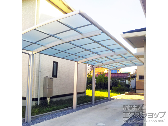 岐阜県岐阜市ののカーポート レイナポートグラン 縦連棟　積雪〜20cm対応 施工例