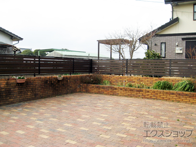 福岡県大川市ののフェンス・柵 モクアルフェンス 横板タイプ 自由柱施工 施工例