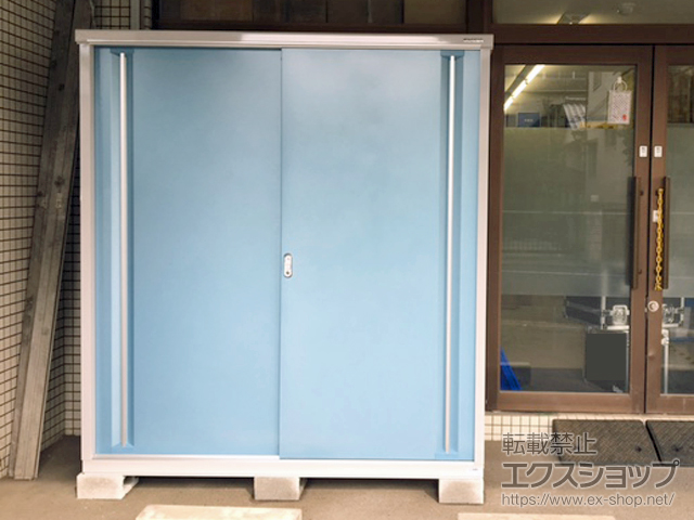 広島県広島市のの物置・屋外倉庫 シンプリー 一般型 1740×755×1903 MJX-177E-P-AB 施工例