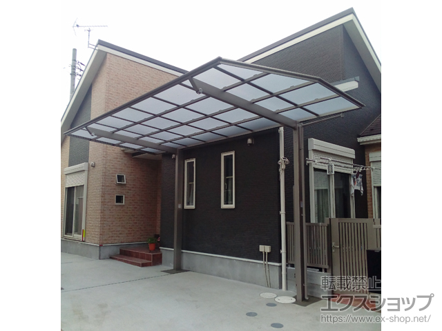 埼玉県日高市ののカーポート フーゴF (フラットスタイル) 積雪〜20cm対応 施工例