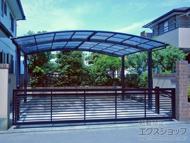 愛媛県松山市ののカーゲート ワイドオーバードアS1型 電動式 施工例