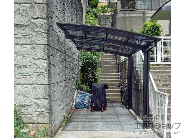 東京都町田市ののカーポート プレシオスポート 積雪〜20cm対応 施工例