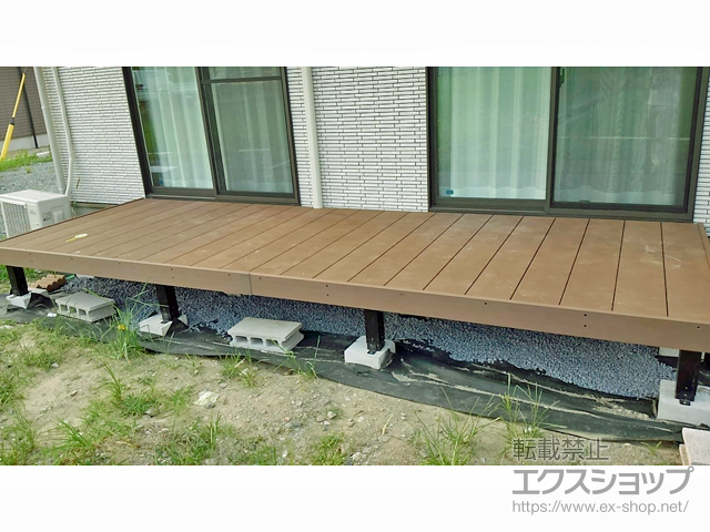 山梨県甲府市ののウッドデッキ リウッドデッキ 200 施工例