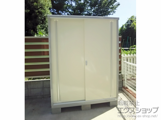 神奈川県藤沢市のの物置・屋外倉庫 シンプリー 一般型 1520×905×1903 MJX-159E-P-FW 施工例