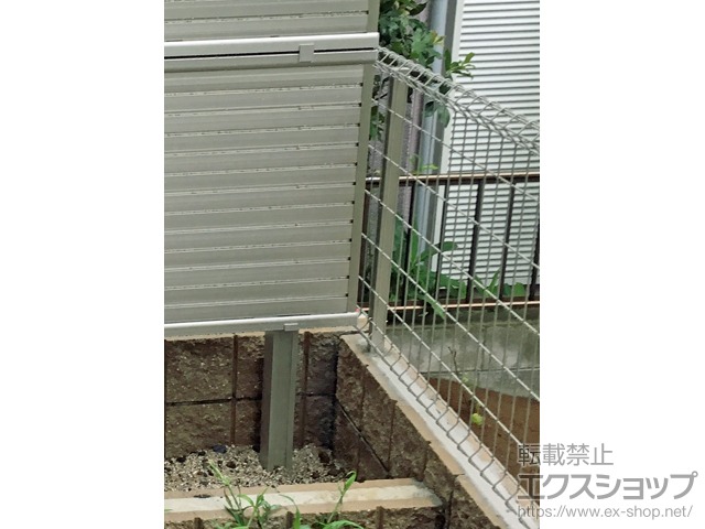 埼玉県上尾市ののフェンス・柵 イーネットフェンス　1F型 自由柱施工 施工例