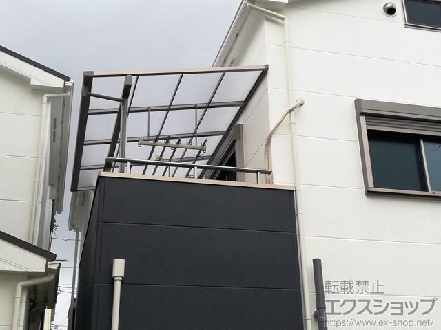 大阪府八尾市ののバルコニー・ベランダ屋根 スピーネ F型 屋根タイプ 単体 積雪〜20cm対応 施工例