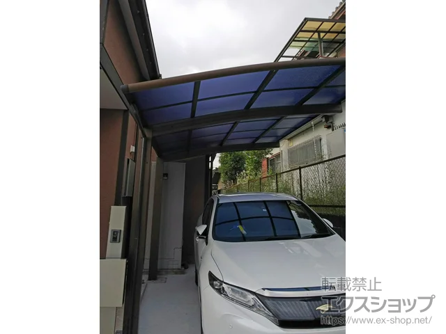 大阪府河内長野市のYKKAPのカーポート レイナポートグラン　積雪～20cm対応 施工例