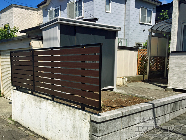 北海道札幌市ののフェンス・柵 モクアルフェンス 横板タイプ 自由柱施工 施工例