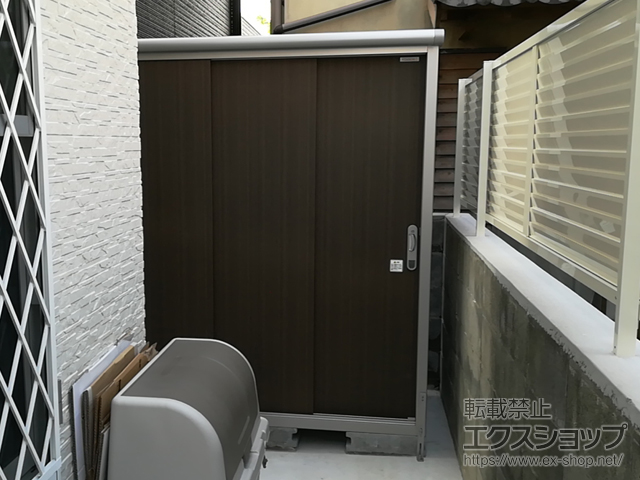 福岡県福岡市のの物置・屋外倉庫 エスモ 一般型 1650×900×1959 ESE-1609A-DW 施工例