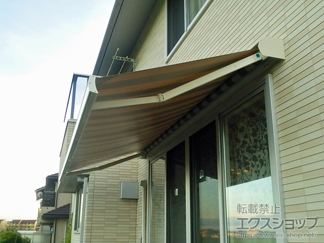 岡山県倉敷市ののオーニング・日よけ まどかぜエントリー 手動式 施工例