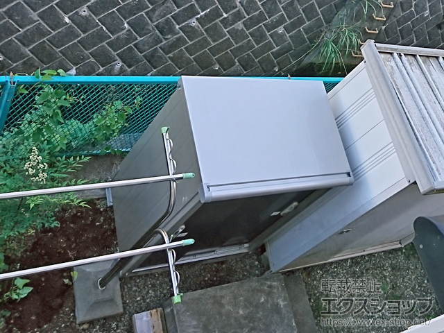 神奈川県秦野市のの物置・屋外倉庫 エスモ 一般型 1050×750×1501 ESE-1007E-SM 施工例