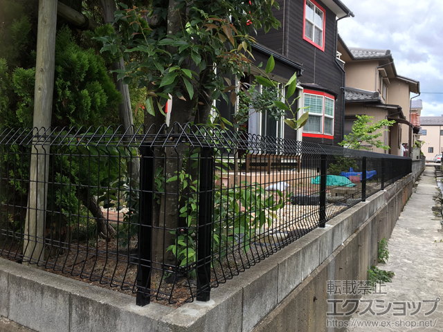 石川県白山市ののフェンス・柵 メッシュフェンス G10-R 自由柱 施工例