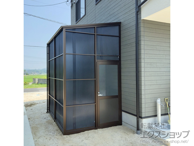 島根県松江市ののストックヤード ストックヤードII 積雪50cm対応 片側ドア付きタイプ 施工例