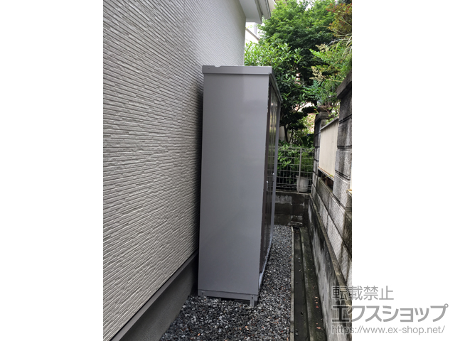 大阪府寝屋川市のの物置・屋外倉庫 シンプリー 一般型 1940×515×1903 MJX-195E-P-AR 施工例