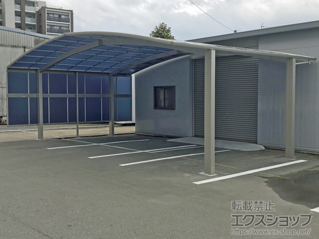 福岡県糟屋郡粕屋町ののカーポート レイナトリプルポートグラン　積雪〜20cm対応 施工例