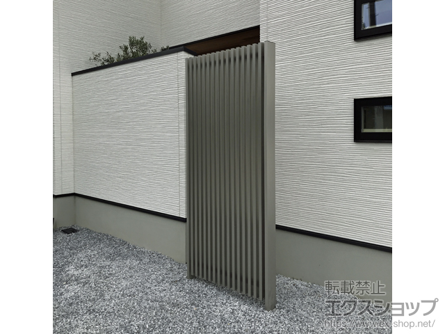 群馬県邑楽郡大泉町ののフェンス・柵 リレーリア フェンス2N型 間仕切柱施工 施工例