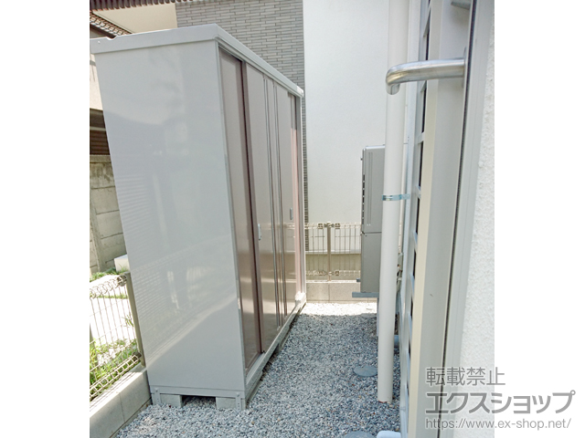 東京都杉並区のの物置・屋外倉庫 シンプリー 一般型 2160×615×1903 MJX-216E-P-AR 施工例