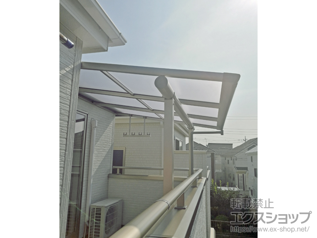 東京都東村山市ののバルコニー・ベランダ屋根 プレシオステラス F型 屋根タイプ 単体 積雪〜20cm対応 施工例