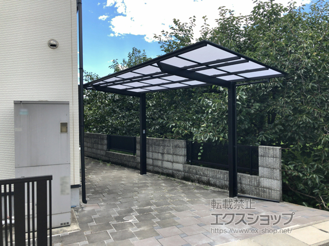 山梨県山梨市ののカーポート ネスカF (フラットスタイル) 積雪〜20cm対応 施工例