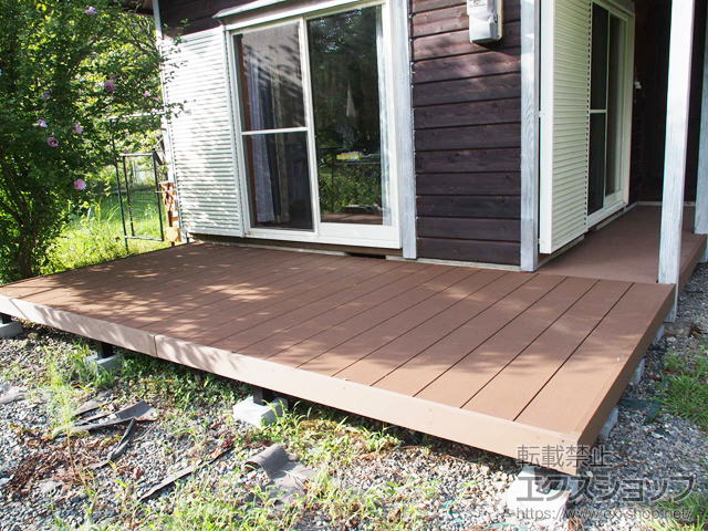 滋賀県高島市ののウッドデッキ リウッドデッキ 200 施工例