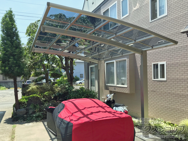 埼玉県川越市ののカーポート レイナポートグラン　積雪〜20cm対応 ※外観左側設置 施工例