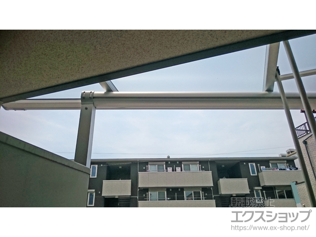 大阪府大阪市ののバルコニー・ベランダ屋根 ヴェクターテラス F型 1500 屋根タイプ 単体 積雪〜50cm対応 施工例