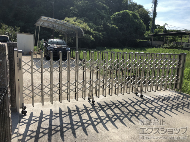 三重県四日市市ののカーゲート レイオス2型 ノンレール 片開き 44S 施工例